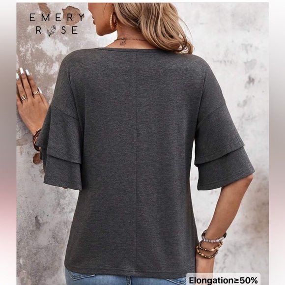 Women's Gray V-Neck Layered Sleeve Top - Picture 3 of 8